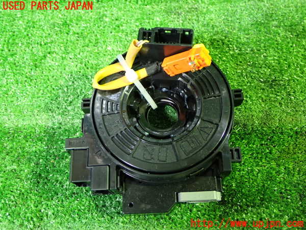 1UPJ-41556800]ヴォクシー(ノア)(ZRR80W)スパイラルケーブル(リール) 中古_m0001.jpg