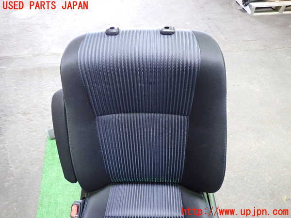 1UPJ-41557065]ヴォクシー(ノア)(ZRR80W)助手席シート 中古_m0002.jpg