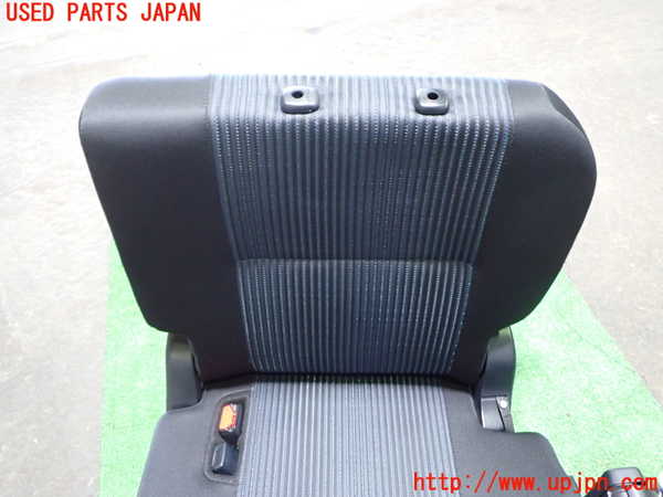 1UPJ-41557265]ヴォクシー(ノア)(ZRR80W)左3列目シート 中古_m0002.jpg
