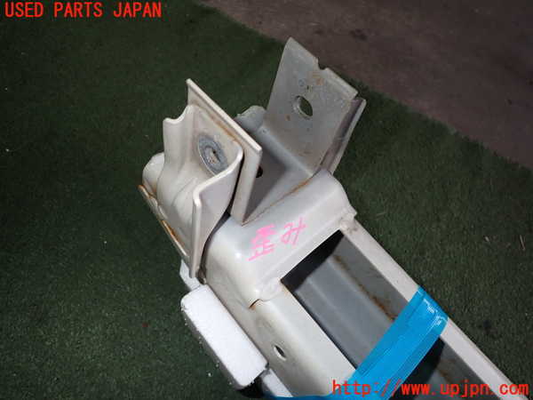 2UPJ-41561014]S2000(AP2)フロントバンパーホースメント 中古_m0003.jpg