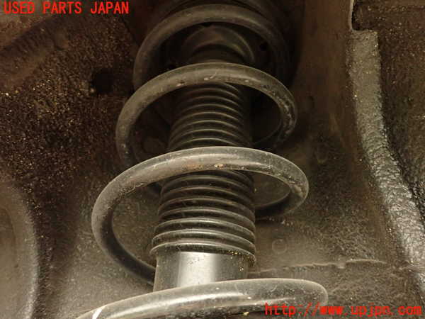 2UPJ-41605045]フォレスター(SF5)左リアストラット 中古_m0002.jpg