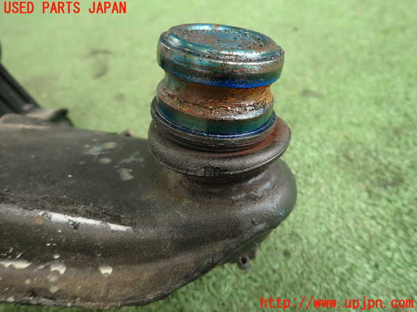 2UPJ-41605176]フォレスター(SF5)右フロントロアアーム1 中古_m0002.jpg