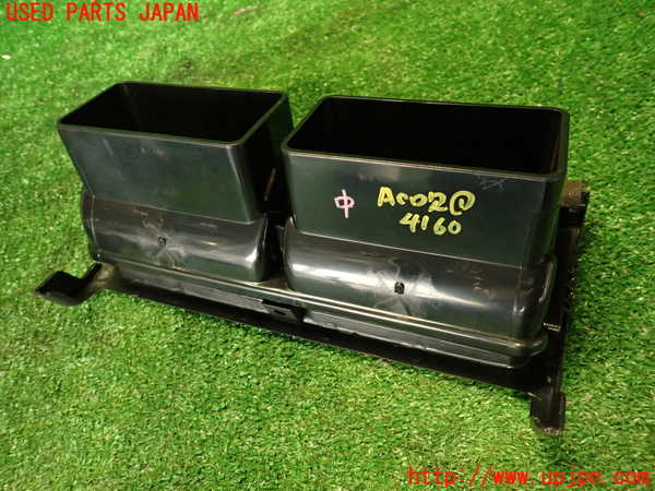 2UPJ-41607526]フォレスター(SF5)エアコン吹き出し口1(真中) 中古_m0002.jpg