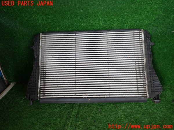 2UPJ-41622451]VW シロッコR(13CDL)インタークーラー1 中古_m0002.jpg