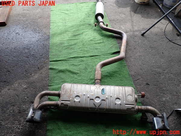 2UPJ-41622671]VW シロッコR(13CDL)リアマフラー1 中古_m0005.jpg