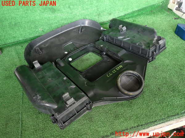 2UPJ-41632560]ベンツ R350 4MATIC W251(251065)エアクリーナーボックス 中古_m0005.jpg
