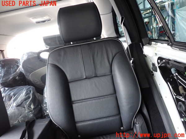 2UPJ-41637175]ベンツ R350 4MATIC W251(251065)左2列目シート 中古_m0002.jpg