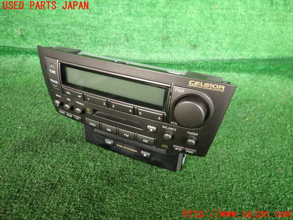 2UPJ-41666500]セルシオ(UCF30)CD&MDプレイヤー 中古_m0001.jpg