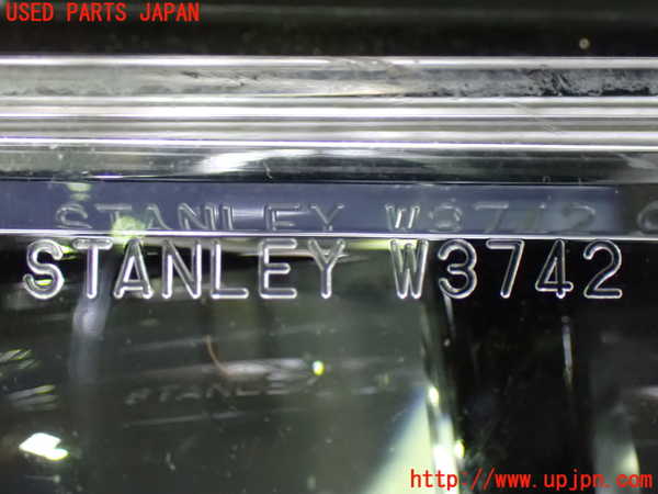 1UPJ-41681180]オデッセイ(RC1)右フォグ 中古_m0003.jpg