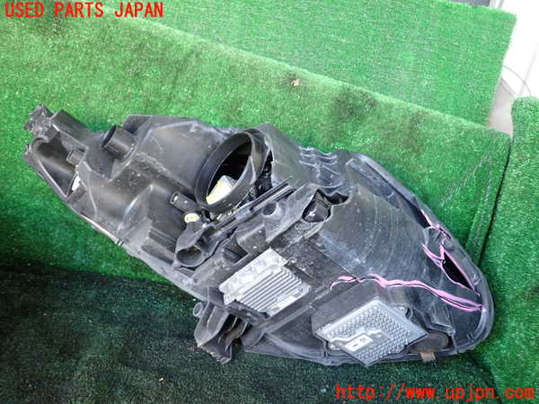 1UPJ-41691132]ジャガー・Fタイプ コンバーチブル(J60MA)左ヘッドライト HID 【ジャンク】_m0003.jpg