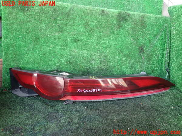 1UPJ-41691530]ジャガー・Fタイプ コンバーチブル(J60MA)右テールランプ 中古_m0001.jpg