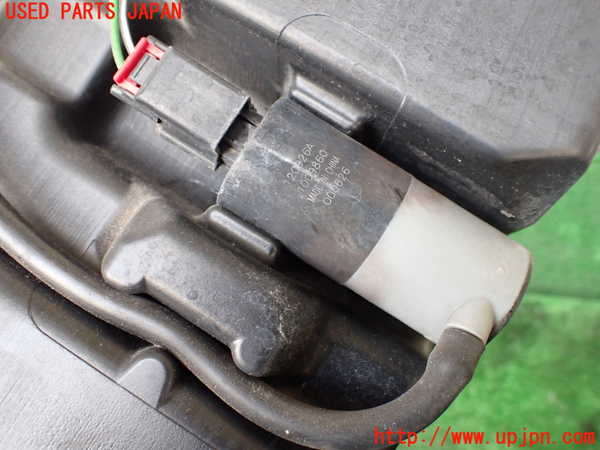 1UPJ-41696791]ジャガー・Fタイプ コンバーチブル(J60MA)ウォッシャータンク1 (リヤ側) 中古_m0004.jpg