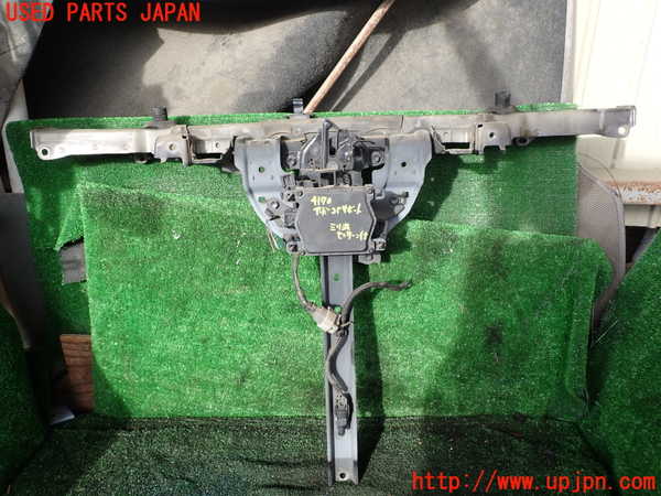 1UPJ-41701040]レクサス・CT200h(ZWA10)アッパーコアサポート 中古_m0001.jpg