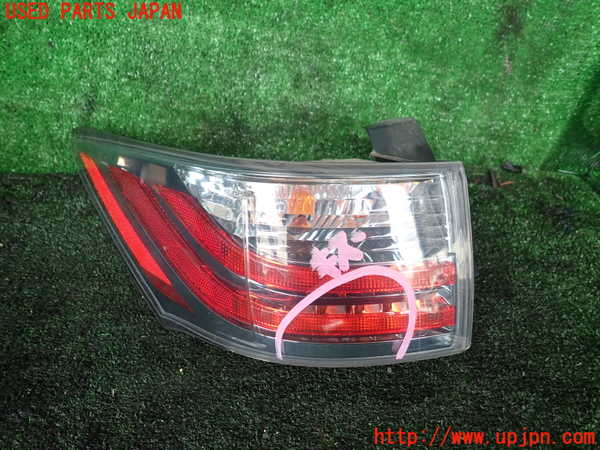 1UPJ-41701536]レクサス・CT200h(ZWA10)左テールランプ 中古_m0001.jpg