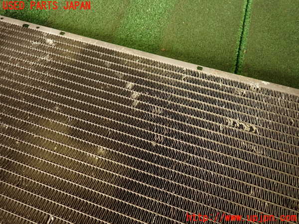 2UPJ-41726031]グロリア(Y32)エアコンコンデンサー1 中古_m0003.jpg
