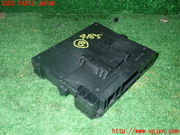 5UPJ-41856153]シビック ハイブリッド(e：HEV)(FL4)コンピューター8 (テレマティクス) 中古_m0003.jpg
