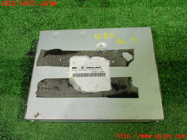 1UPJ-41866660]セルシオ(UCF31)TVチューナー 中古_m0001.jpg