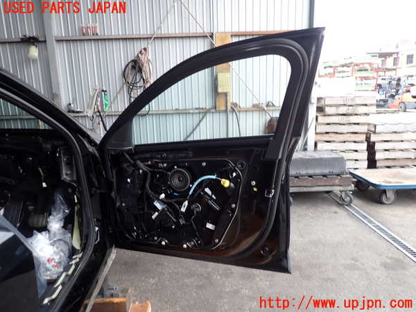 2UPJ-41871230]BMW 118i F40(7K15)右前ドア 中古 FUYAO M5385 43R-011005_m0004.jpg