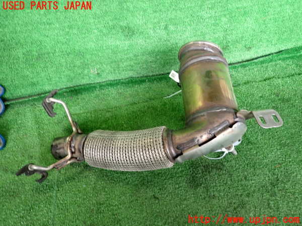 2UPJ-41872661]BMW 118i F40(7K15)触媒1 中古_m0003.jpg