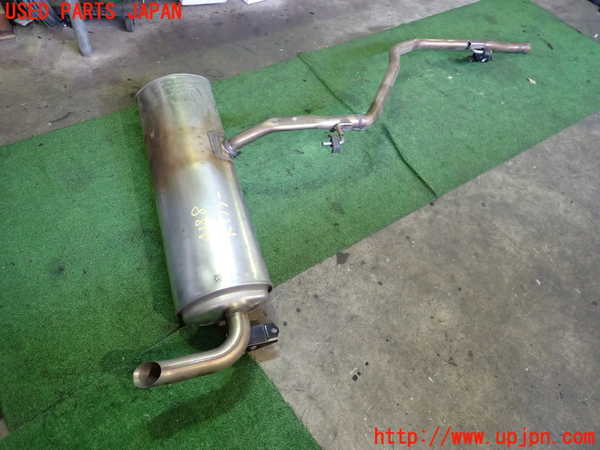 2UPJ-41882671]アウトランダーPHEV(GN0W)リアマフラー1 中古_m0002.jpg