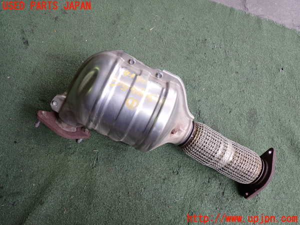 2UPJ-41902661]アウトランダーPHEV(GN0W)触媒1 中古_m0001.jpg