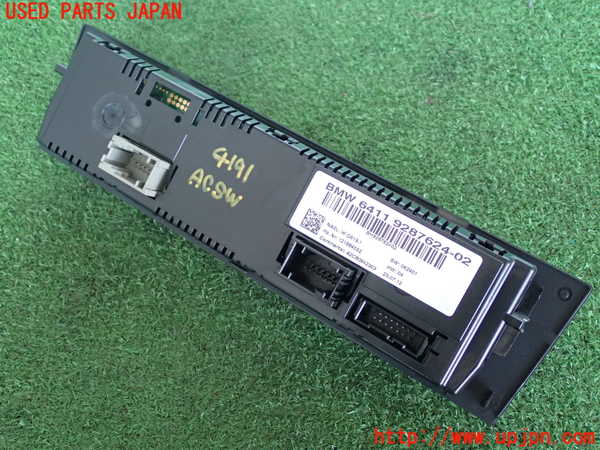 2UPJ-41916066]BMW 135i クーペ E82(UC30)エアコンスイッチ1 中古_m0002.jpg