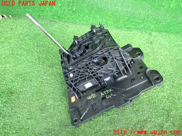2UPJ-41927555]レクサス・GS350(GRL10)ATシフトレバー 中古_m0002.jpg