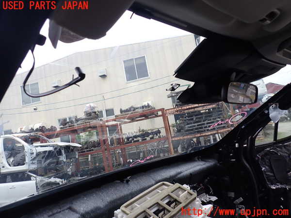 1UPJ-42021195]クロストレック(GUE)フロントガラス 中古(43R-000270 M1A4A)_m0002.jpg