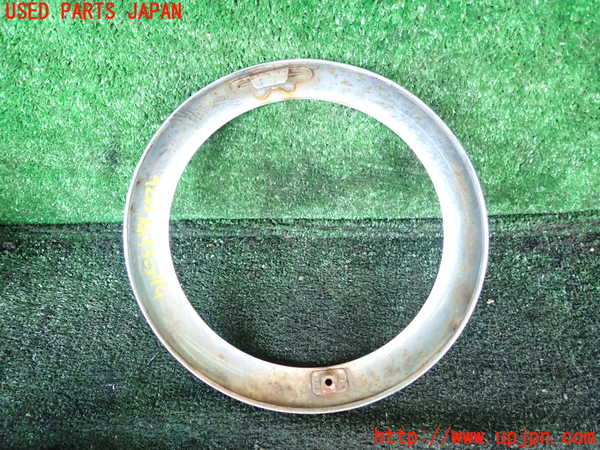 1UPJ-42031140]三菱ジープ(J53)右ヘッドライトリム 中古_m0002.jpg
