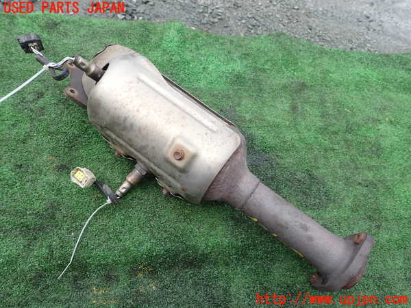 1UPJ-42102661]ジープ・ラングラー アンリミテッド(JK36L)触媒1 (右側) 中古_m0002.jpg