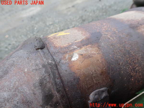 1UPJ-42102662]ジープ・ラングラー アンリミテッド(JK36L)触媒2 (左側) 中古_m0002.jpg