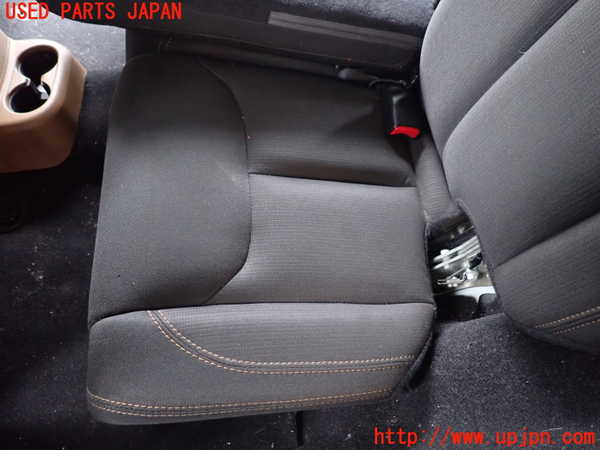 1UPJ-42107435]ジープ・ラングラー アンリミテッド(JK36L)左リアシート 中古_m0003.jpg