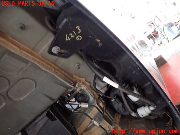 2UPJ-42136791]ベンツ C200 4MATIC ステーションワゴン S205(205278C)ウォッシャータンク1 中古_m0002.jpg