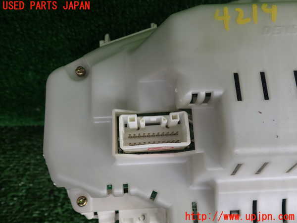 2UPJ-42146170]セルシオ(UCF31)スピードメーター 中古_m0003.jpg