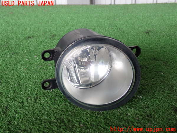 2UPJ-42151180]レクサス・RX350(GGL15W)右フォグ 中古_m0001.jpg