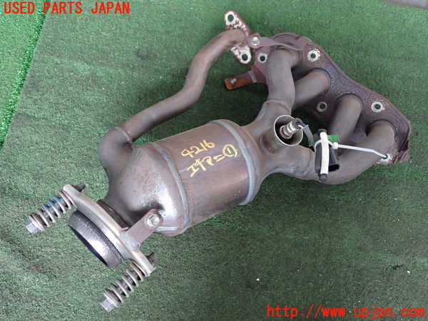 2UPJ-42162041]レクサス・UX200(MZAA10)エキマニ1 (触媒 マニバーター) 中古_m0001.jpg