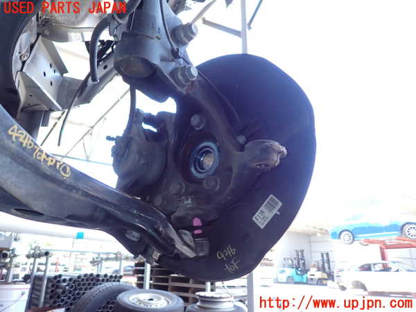 2UPJ-42164290]レクサス・UX200(MZAA10)右フロントナックルハブ 中古_m0002.jpg