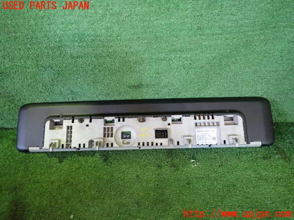 2UPJ-42196170]ベンツ EQA250(243701C)H243系 スピードメーター 中古_m0002.jpg