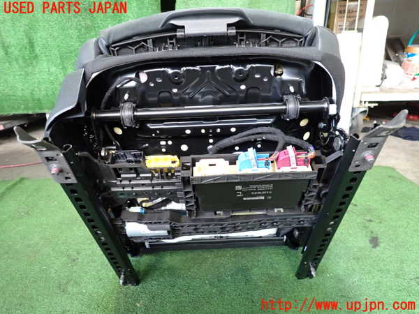 2UPJ-42197035]ベンツ EQA250(243701C)H243系 運転席シート 中古_m0004.jpg