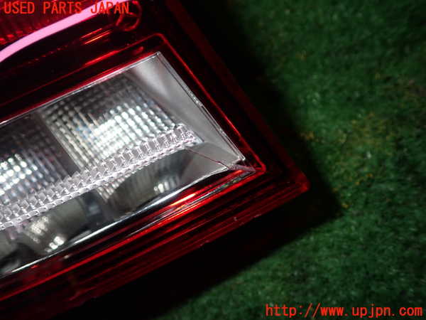 1UPJ-42201536]ベンツ E350 ステーションワゴン(212259C)(S212)左テールランプ 中古_m0003.jpg