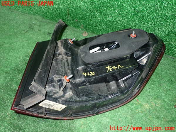 1UPJ-42201536]ベンツ E350 ステーションワゴン(212259C)(S212)左テールランプ 中古_m0004.jpg