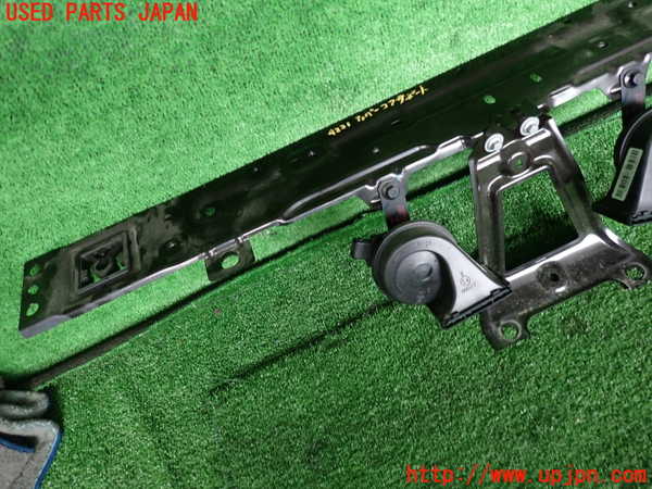 2UPJ-42211040]ボルボ・EX30(2E400R)アッパーコアサポート 中古_m0002.jpg