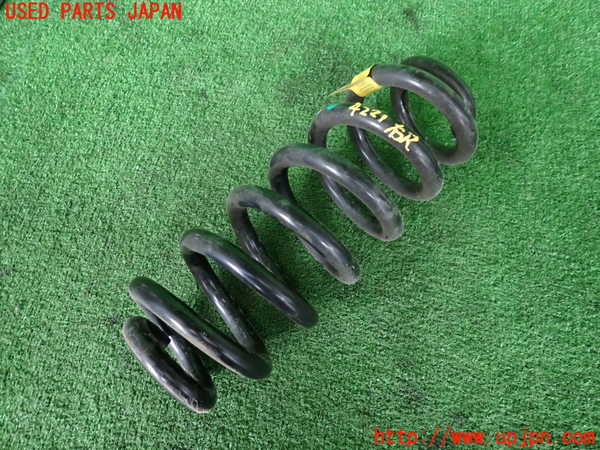 2UPJ-42215100]ボルボ・EX30(2E400R)右リアスプリング 中古_m0001.jpg