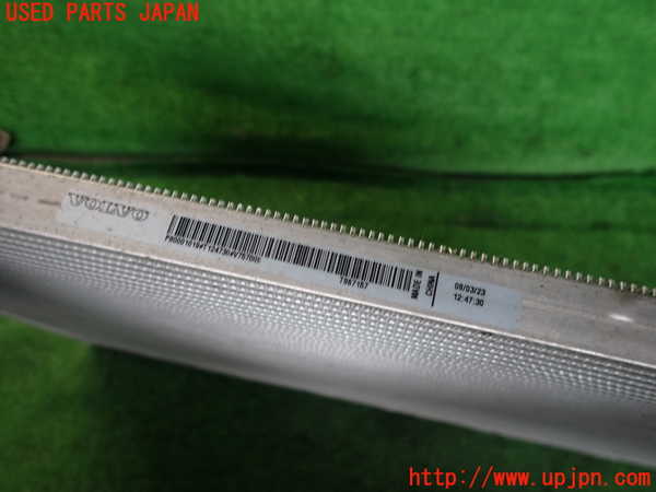 2UPJ-42216031]ボルボ・EX30(2E400R)エアコンコンデンサー1 中古_m0002.jpg