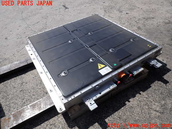 2UPJ-42216911]ボルボ・EX30(2E400R)ハイブリッドバッテリー1 中古_m0001.jpg