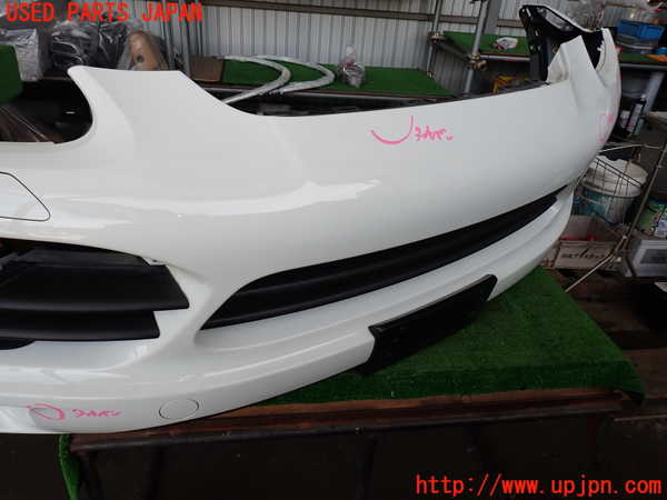 2UPJ-42221010]ポルシェ・カイエン S ハイブリッド(92ACGE)フロントバンパー 中古_m0002.jpg