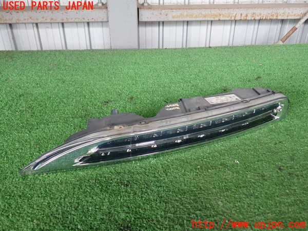 2UPJ-42221152]ポルシェ・カイエン S ハイブリッド(92ACGE)左コーナーランプ 中古_m0001.jpg