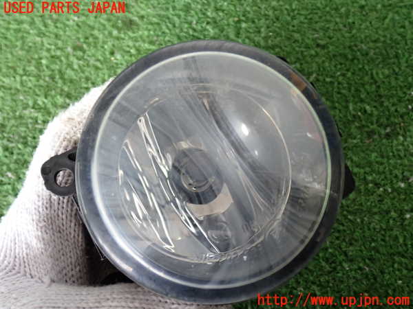 2UPJ-42221180]ポルシェ・カイエン S ハイブリッド(92ACGE)右フォグ 中古_m0002.jpg