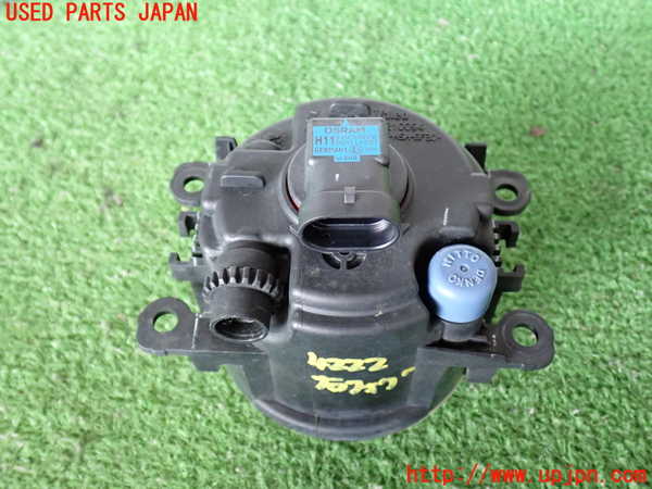2UPJ-42221180]ポルシェ・カイエン S ハイブリッド(92ACGE)右フォグ 中古_m0003.jpg