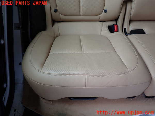 2UPJ-42227405]ポルシェ・カイエン S ハイブリッド(92ACGE)右リアシート 中古_m0002.jpg